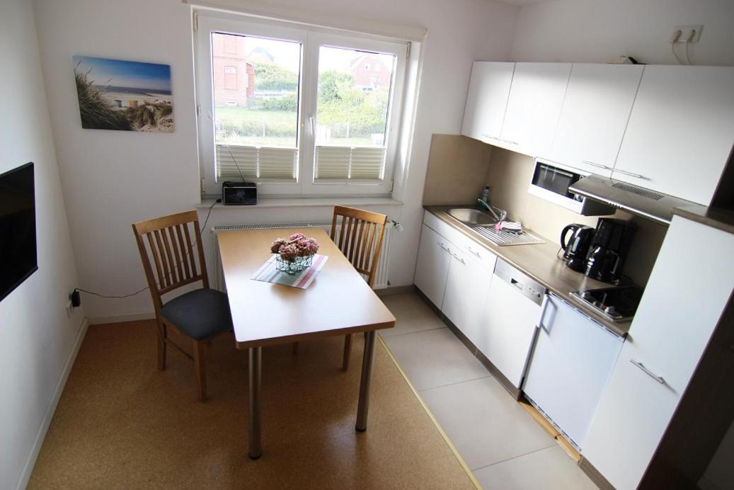 Haus Rena Am Suedstrand Borkum Extérieur photo